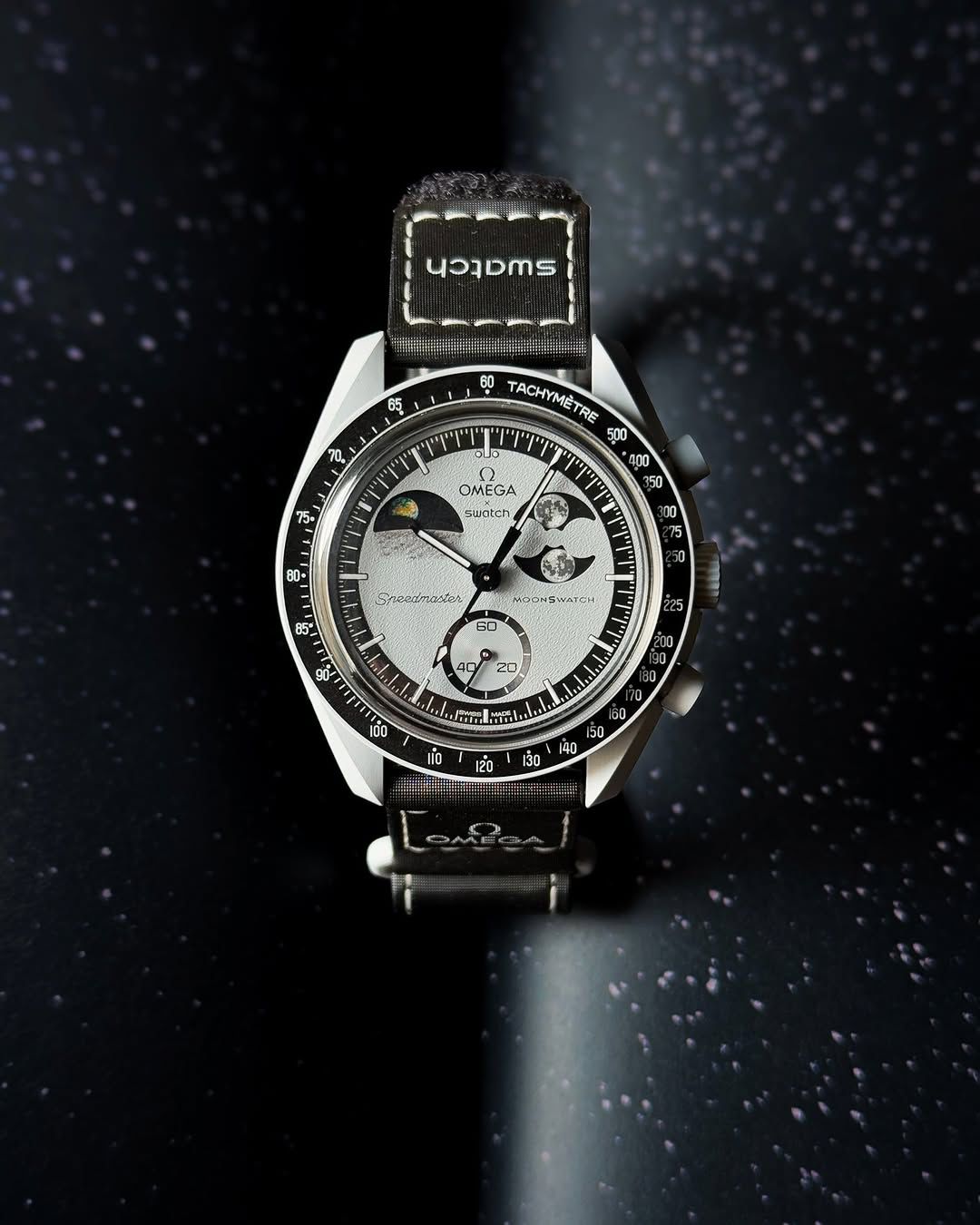 OMEGA X SWATCH MISIION TO THE MOON