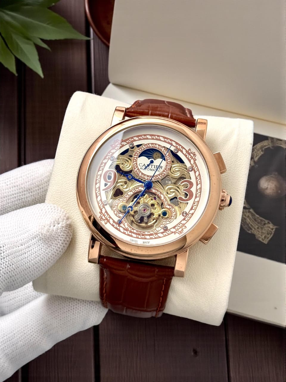 CARTIER JUNCTION LOUR